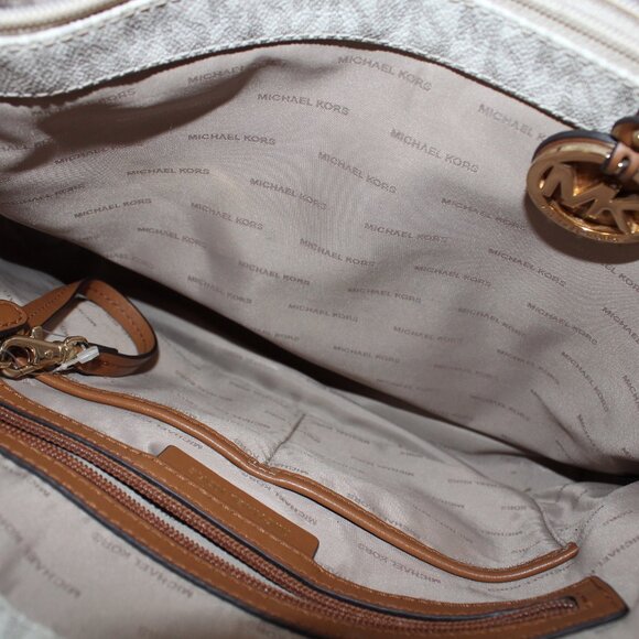 Michael Kors Leather Jet Set Logo Tote Bag - Picture 3 of 5